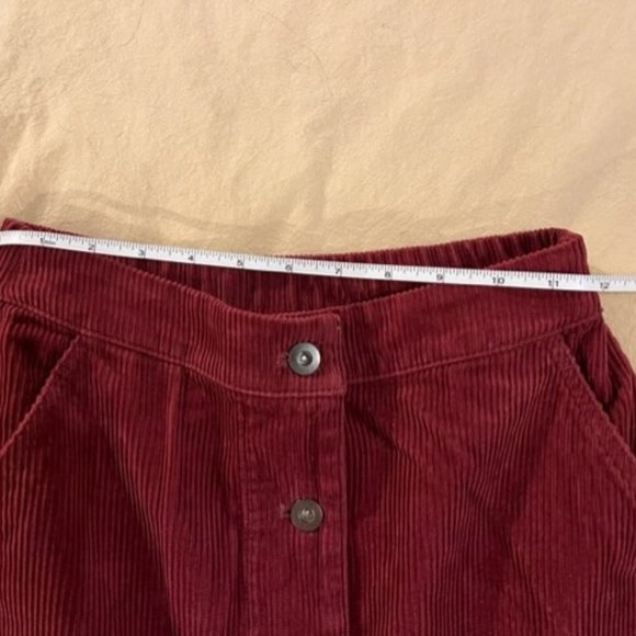 Burgundi Curduroi Skirt - Picture 3 of 4